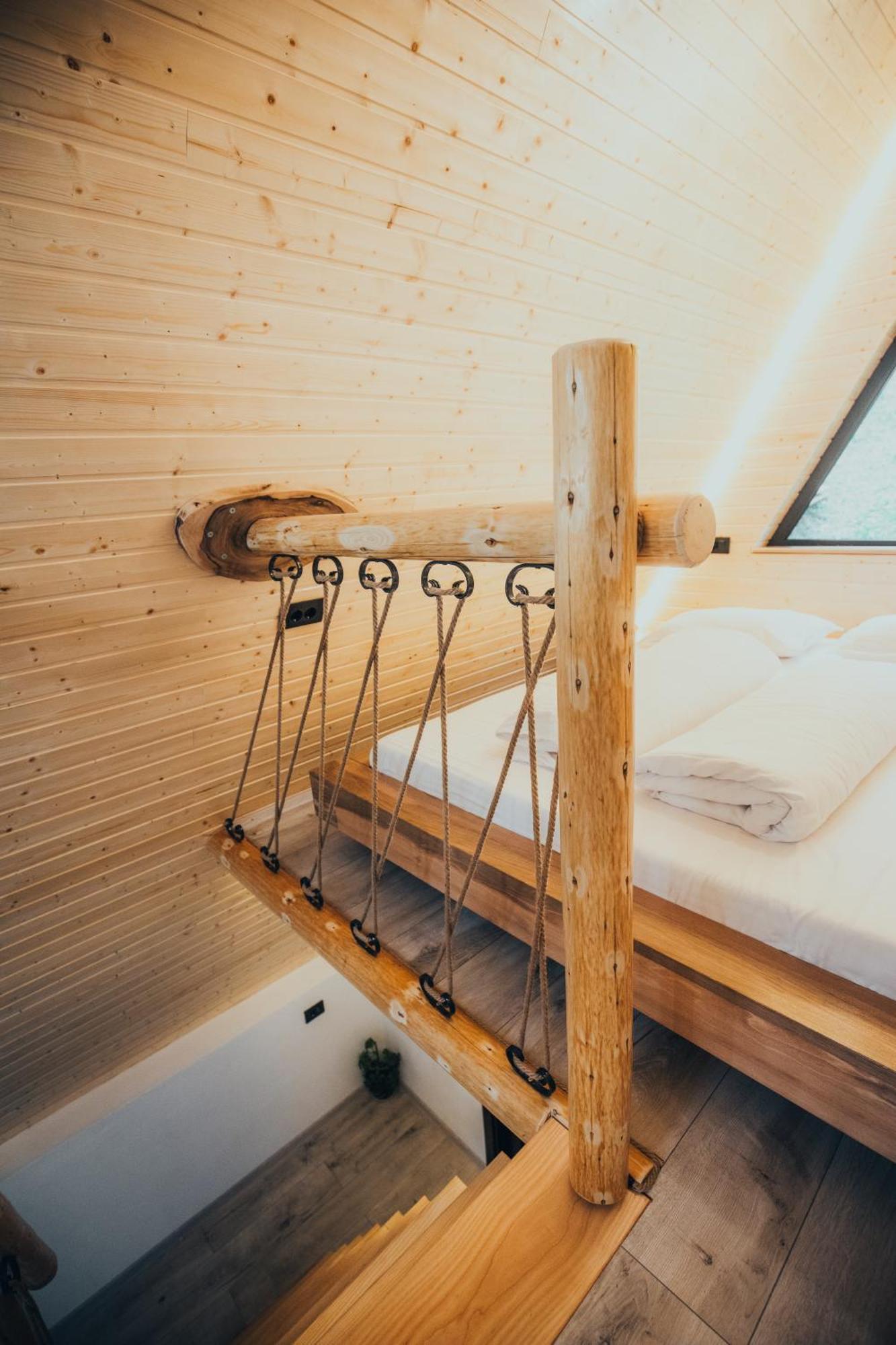 Pensiunea Casa Iulia A-Frame Martinie 외부 사진